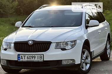 Skoda Superb 2011