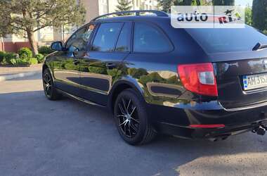 Універсал Skoda Superb 2012 в Ладижині