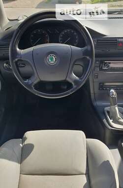 Лифтбек Skoda Superb 2008 в Днепре