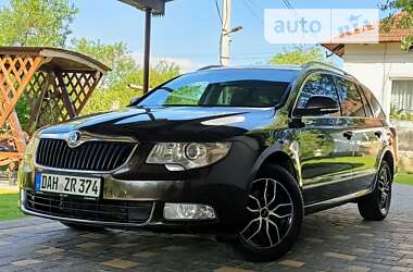 Универсал Skoda Superb 2013 в Бориславе