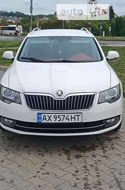 Універсал Skoda Superb 2014 в Луцьку