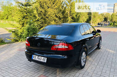 Лифтбек Skoda Superb 2011 в Запорожье