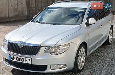 Skoda Superb 2011
