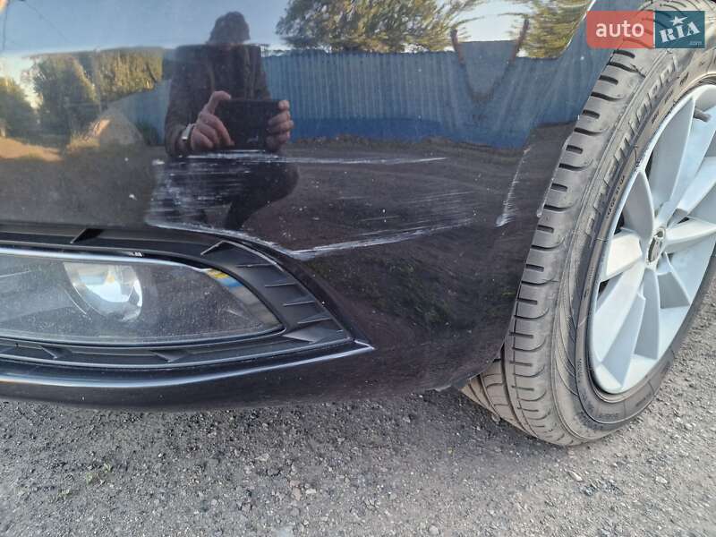 Ліфтбек Skoda Superb 2013 в Добропіллі