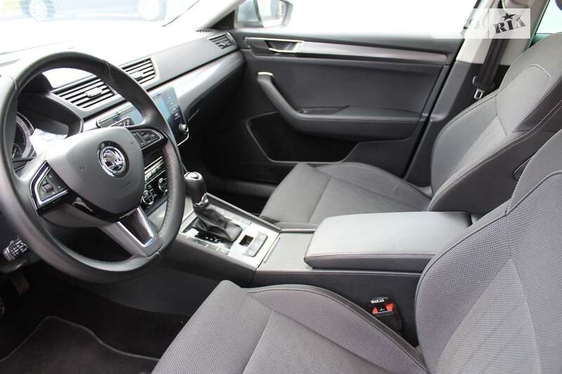 Універсал Skoda Superb 2020 в Вінниці