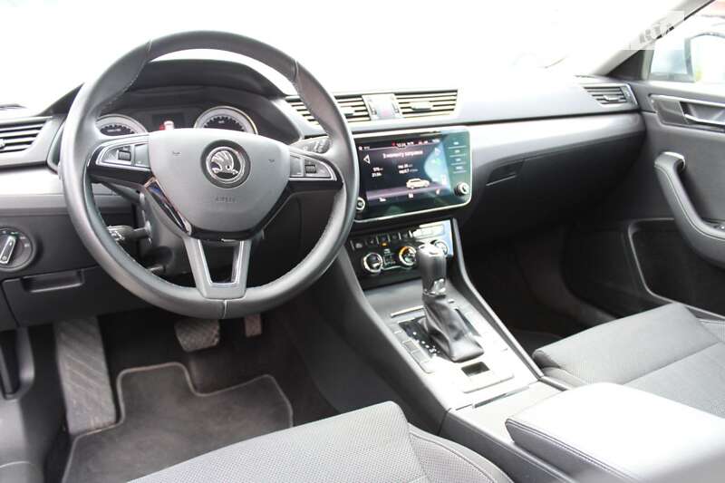 Універсал Skoda Superb 2020 в Вінниці
