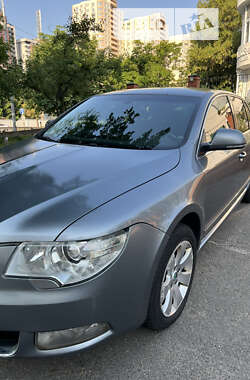 Skoda Superb 2012