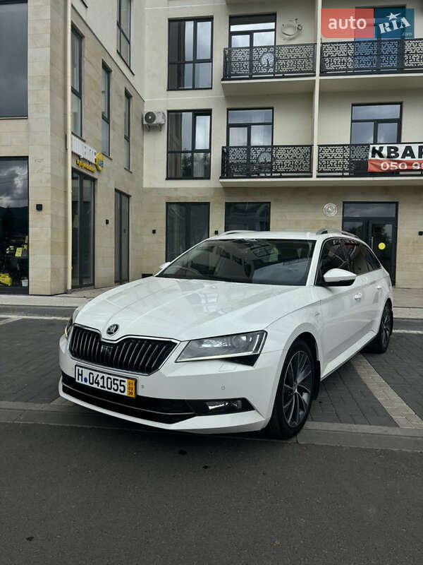 Универсал Skoda Superb 2016 в Мукачево