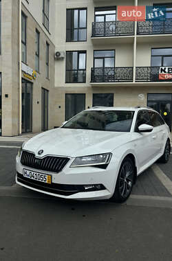 Универсал Skoda Superb 2016 в 