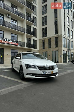Универсал Skoda Superb 2016 в 