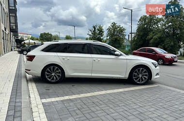 Универсал Skoda Superb 2016 в 