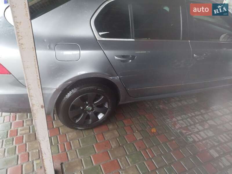 Лифтбек Skoda Superb 2009 в Броварах
