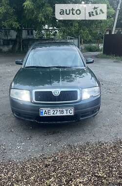 Лифтбек Skoda Superb 2002 в Днепре