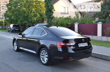 Ліфтбек Skoda Superb 2017 в Красилові