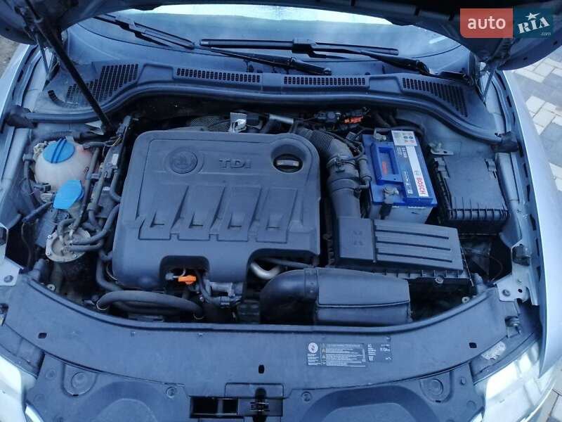 Лифтбек Skoda Superb 2011 в Киеве