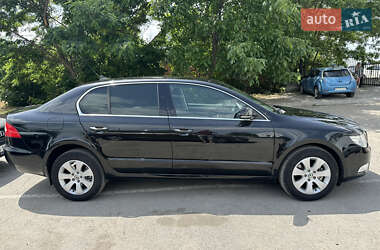 Лифтбек Skoda Superb 2008 в 