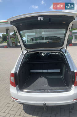 Универсал Skoda Superb 2012 в 