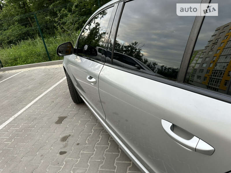 Лифтбек Skoda Superb 2008 в Киеве