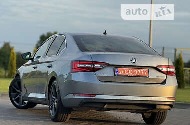 Лифтбек Skoda Superb 2019 в Луцке