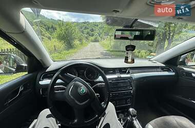 Skoda Superb 2010 Skoda Superb 2010