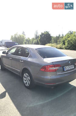 Skoda Superb 2013