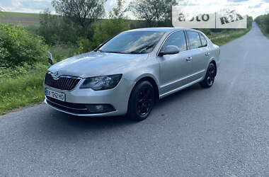 Ліфтбек Skoda Superb 2013 в Шепетівці