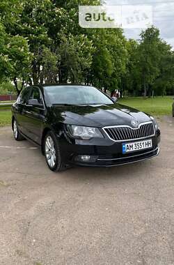 Лифтбек Skoda Superb 2013 в Житомире