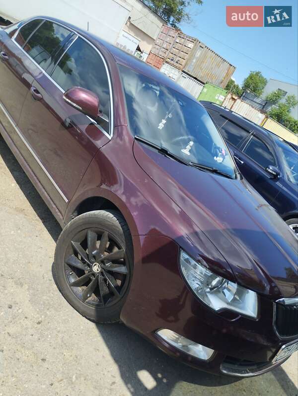 Лифтбек Skoda Superb 2008 в Одессе