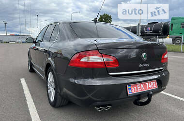 Лифтбек Skoda Superb 2009 в Ковеле