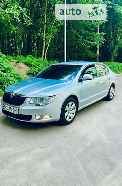 Skoda Superb 2012