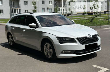 Універсал Skoda Superb 2016 в Вінниці