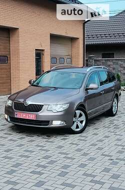 Універсал Skoda Superb 2010 в Рівному