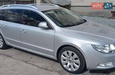 Универсал Skoda Superb 2011 в 