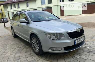 Skoda Superb 2011