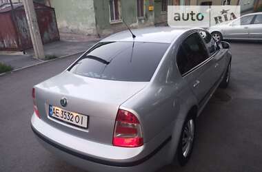 Ліфтбек Skoda Superb 2008 в Дніпрі