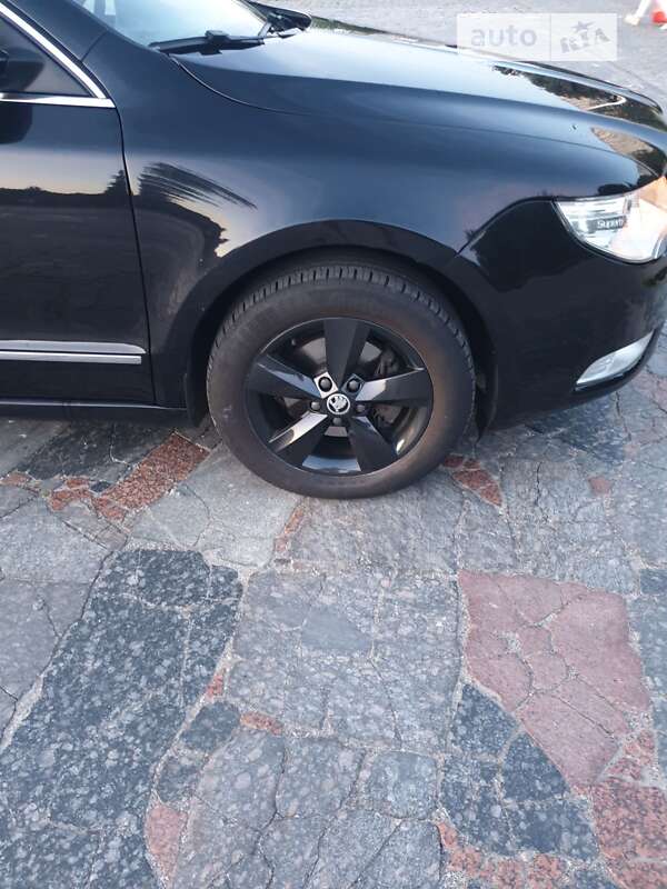 Ліфтбек Skoda Superb 2011 в Кременчуці