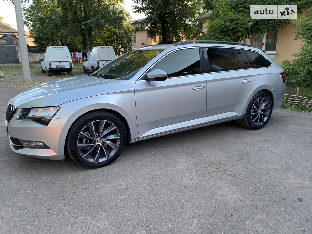 2016 Skoda Superb - мініатюра 24
