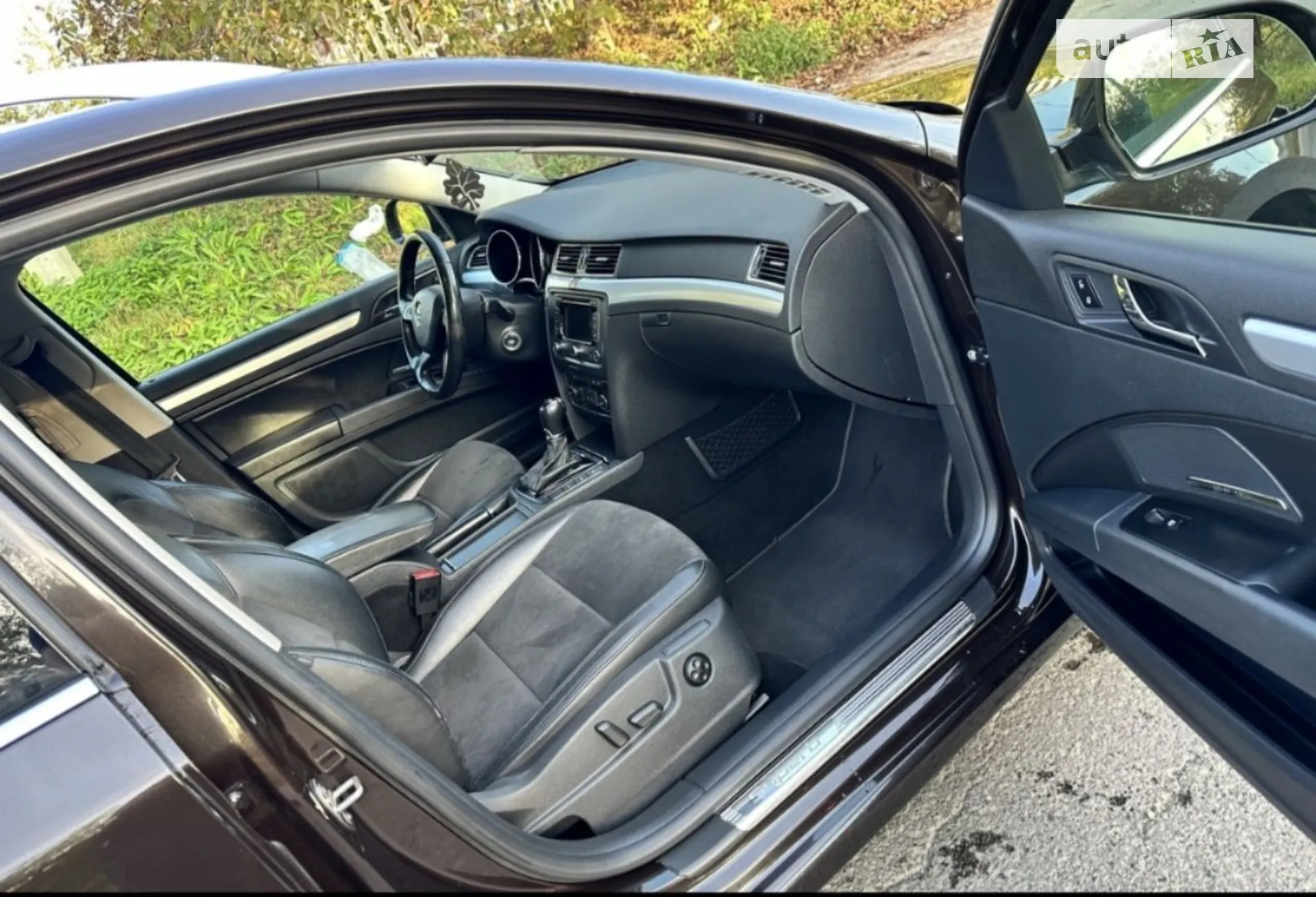 2014 Skoda Superb - мініатюра 15