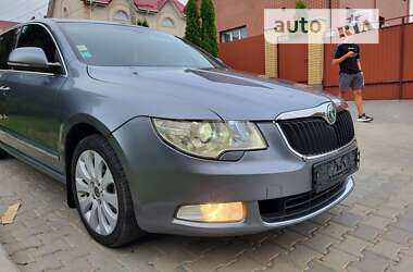 Ліфтбек Skoda Superb 2009 в Хмельницькому