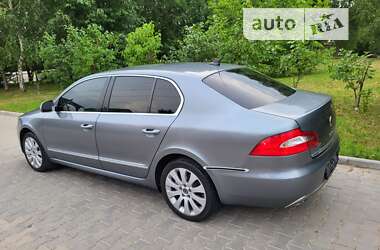 Лифтбек Skoda Superb 2009 в Хмельницком