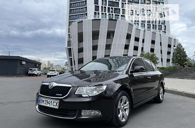 Skoda Superb 2012