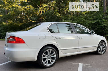 Ліфтбек Skoda Superb 2013 в Житомирі