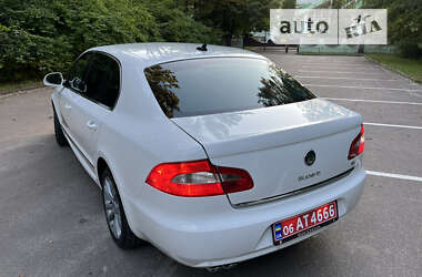 Ліфтбек Skoda Superb 2013 в Житомирі