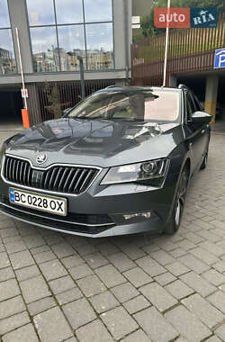 Универсал Skoda Superb 2017 в 