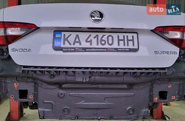 Лифтбек Skoda Superb 2016 в 