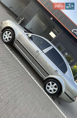Лифтбек Skoda Superb 2007 в 