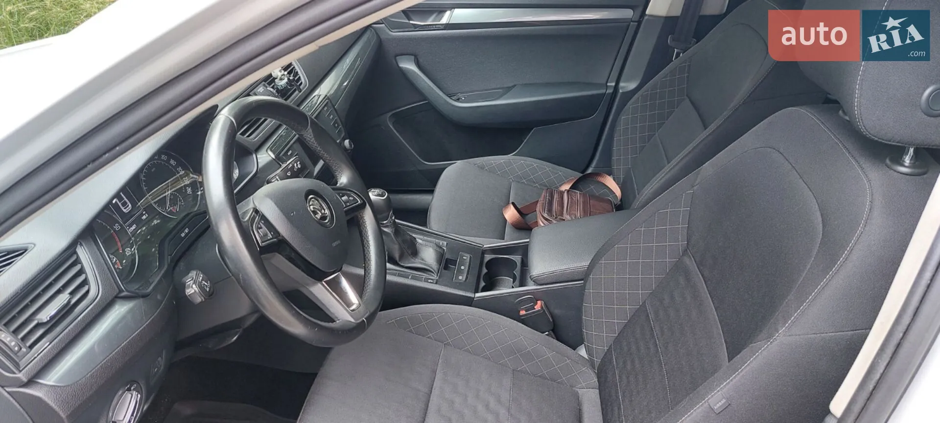 2015 Skoda Superb - мініатюра 10