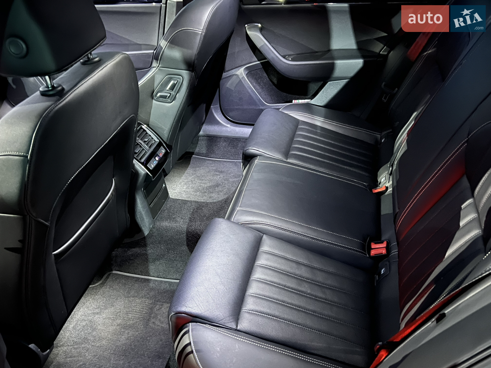 2019 Skoda Superb - мініатюра 31