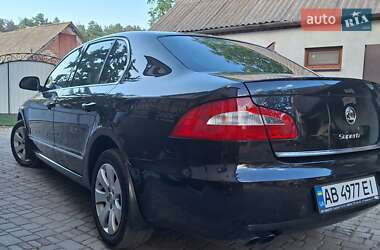 Ліфтбек Skoda Superb 2012 в 