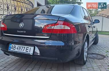 Ліфтбек Skoda Superb 2012 в 